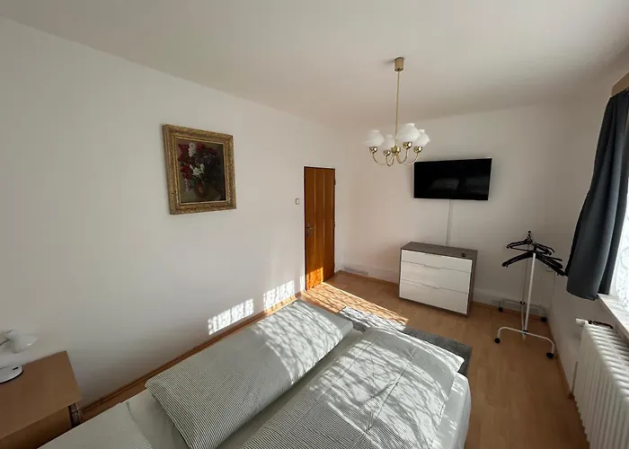 - Close To Airport And Metro Daire Prag